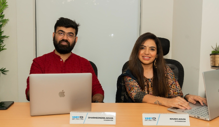 Ahmedabad's Leading Retail Tech Startup Aims To Digitize Over 5 Lakh Retailers Across India - Vimarsana News