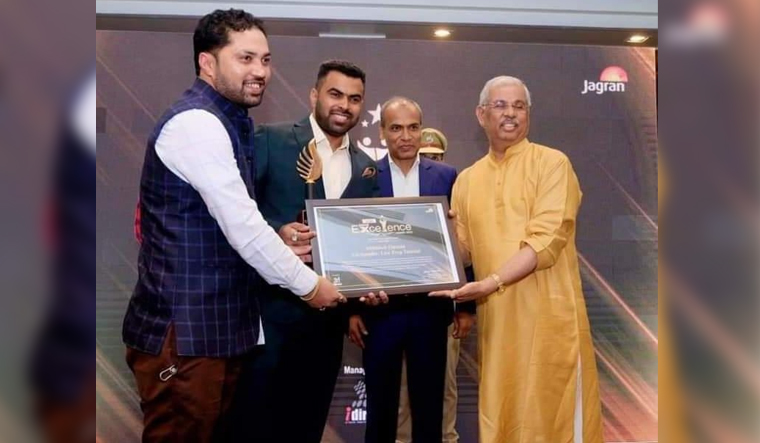 "From Farm to Forum: Abhishek Gunjan and Himanshu Shekhar Empower Bihar's Youth for Success in CLAT Law Entrance Exams" - Vimarsana News