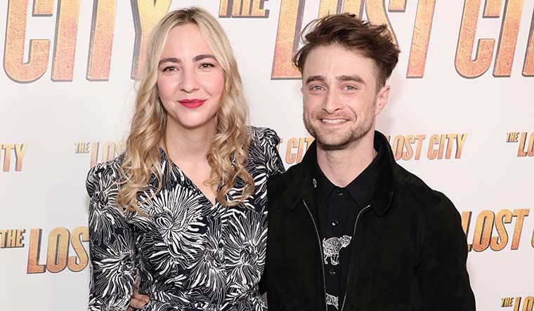 Daniel Radcliffe, Erin Darke welcome first child - Vimarsana News