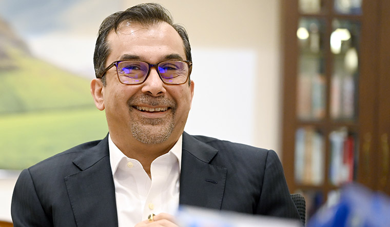 'Focus is on sustainable and inclusive growth': Sanjiv Puri - Vimarsana News