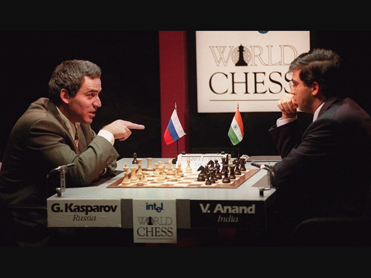 Kasparov vs. Karpov -- in Midtown manhattan