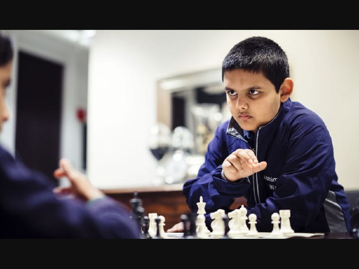Time2chess - Did you know? ♟️👦🏻🎖️ The youngest chess grandmaster in  history is Abhimanyu Mishra, who was 12 years old when he achieved the  title in 2021. He broke the previous record