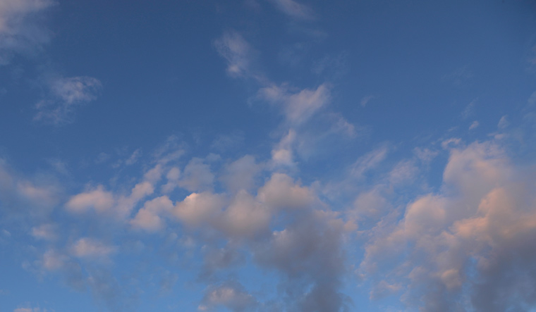 Cloud clustering patterns reveal increasing severity of extreme rainfall in tropics - Vimarsana News