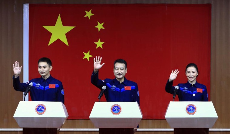 china-space-oct14-2021-Xinhua-via-AP