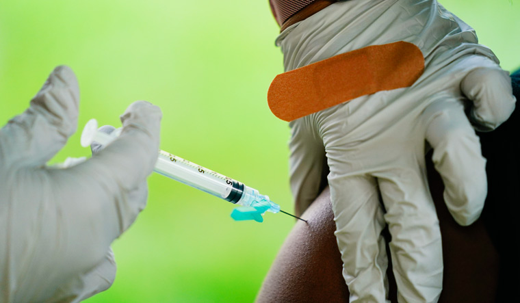 Advancements in cancer treatment: Vaccines show potential to combat tumors - Vimarsana News