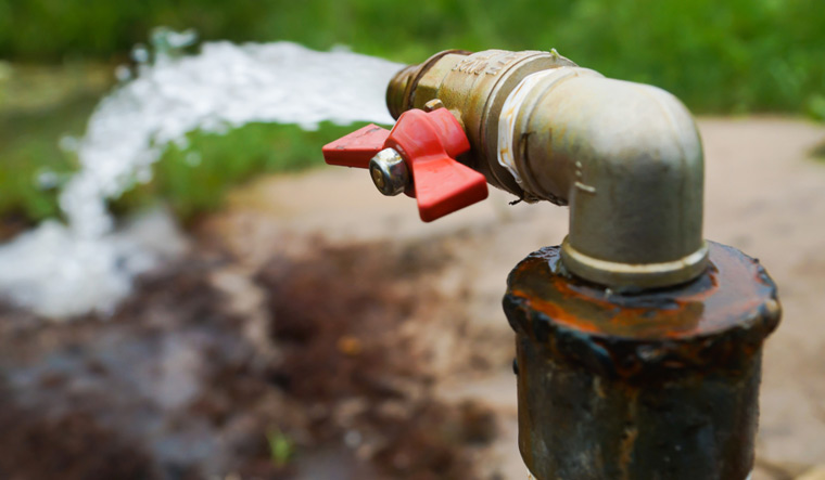Govt report flags groundwater concerns for seven states, one UT - Vimarsana News