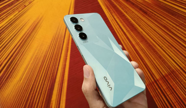 Vivo T3 5G: A budget contender with strong battery life and display prowess - Vimarsana News