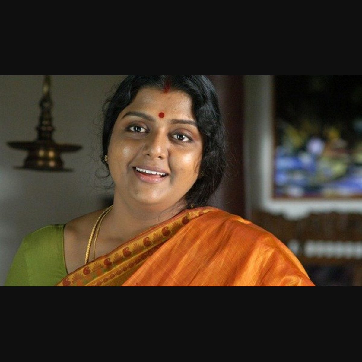 Case against actress Bhanupriya for 'harassing' minor domestic ...