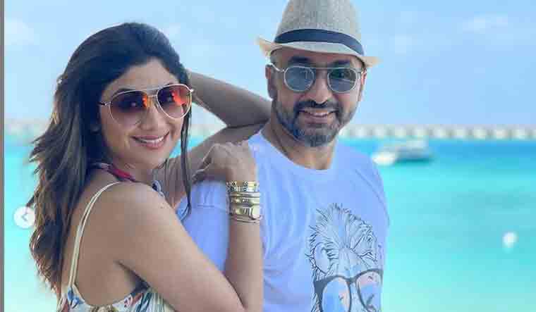 Bitcoin scam: ED attaches bungalow, equities worth Rs 98 cr of actor Shilpa Shetty, husband Raj Kundra - Vimarsana News