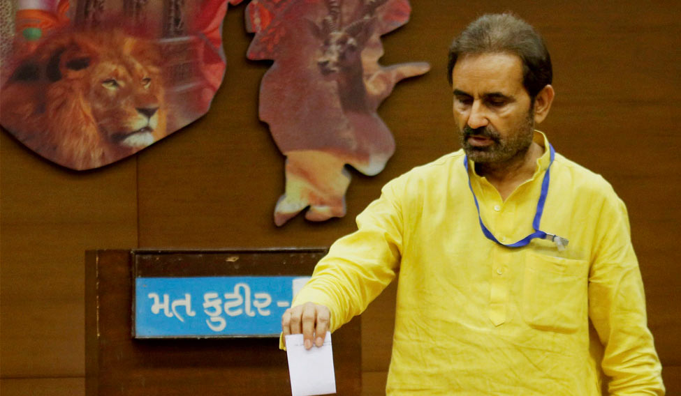 Congress aims to regain foothold in Gujarat through Jan Adhikar Padyatra - Vimarsana News