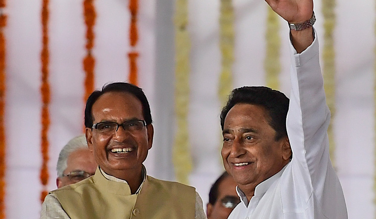 As counting day nears, Cong, BJP confident of forming govt in Madhya Pradesh - Vimarsana News