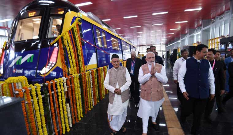 Ahead of polls, Modi on inauguration spree in Maharashtra, Jharkhand ...