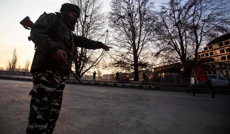 Sikh man shot dead by terrorists in Srinagar, another injured - Vimarsana News