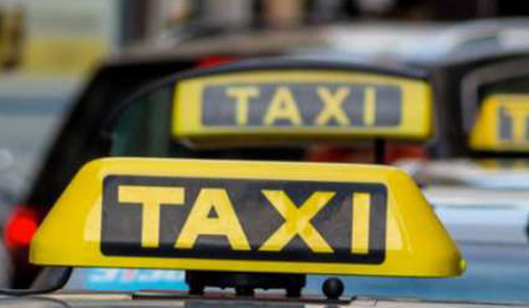 Carpooling apps not banned, but need legal permission: Karnataka minister - Vimarsana News