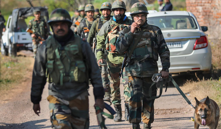 J&K: Infiltration bid foiled in Uri, JCO injured - Vimarsana News
