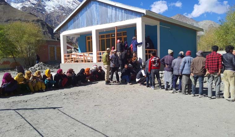 Big win for NC-Congress alliance in Ladakh polls; setback for BJP - Vimarsana News