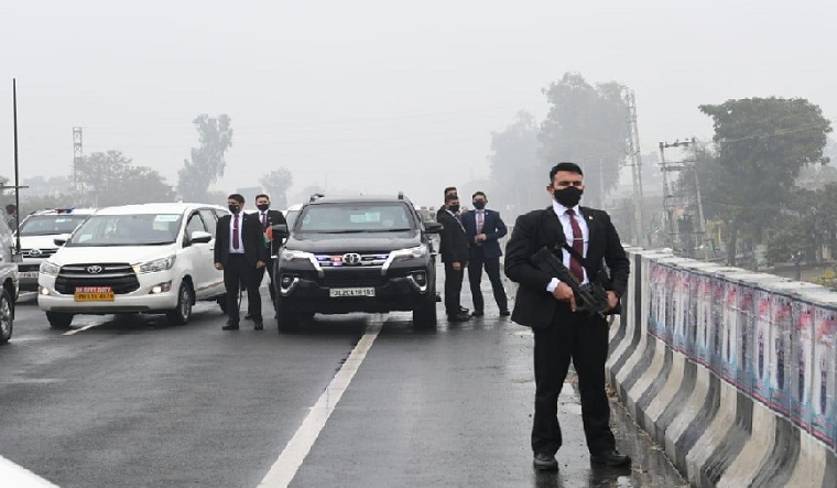 Punjab: 6 more policemen suspended for breach in PM security - Vimarsana News