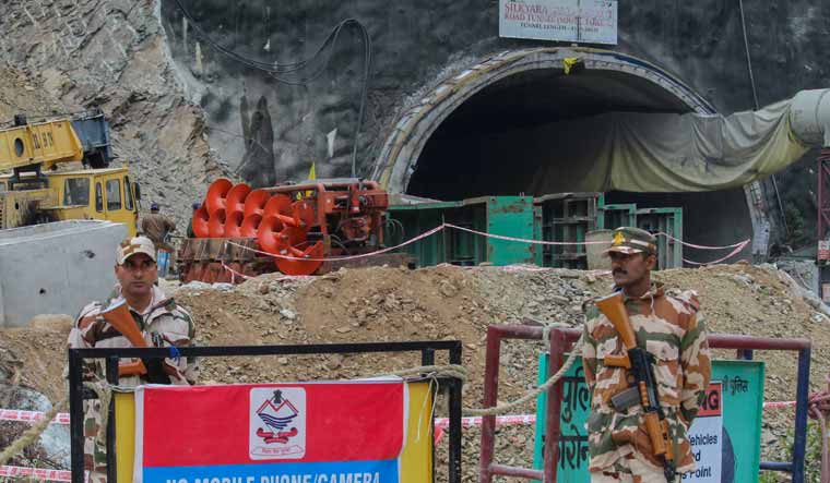 Uttarkashi rescue: Rat-hole miners get to work; 5-6 metres more to go - Vimarsana News