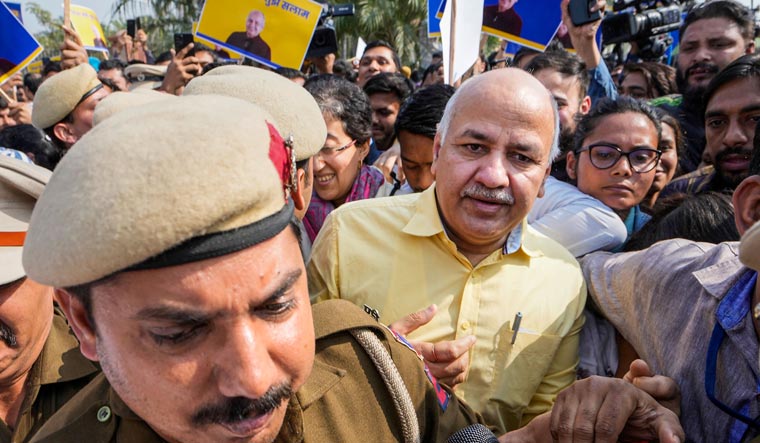 Excise policy case: SC defers hearing on bail pleas of Sisodia to October 4 - Vimarsana News