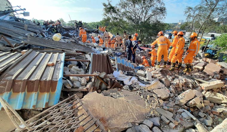 Bhiwandi building collapse: 3 killed, 7 feared trapped; rescue operations underway - Vimarsana News