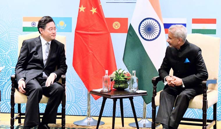 Focus on border issues as Jaishankar holds talks with Chinese counterpart Qin Gang - Vimarsana News