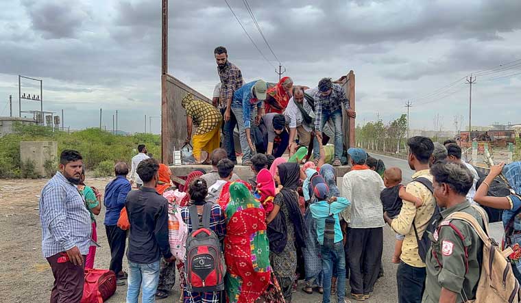 Cyclone Biparjoy: Evacuation begins in Gujarat; Railways cancels, short-terminates trains - Vimarsana News