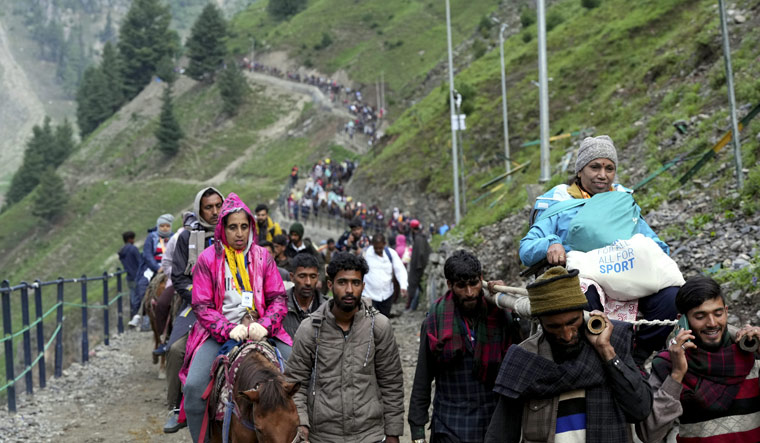 Jammu and Kashmir appoints BDOs as administrators for expired Panchayat terms - Vimarsana News