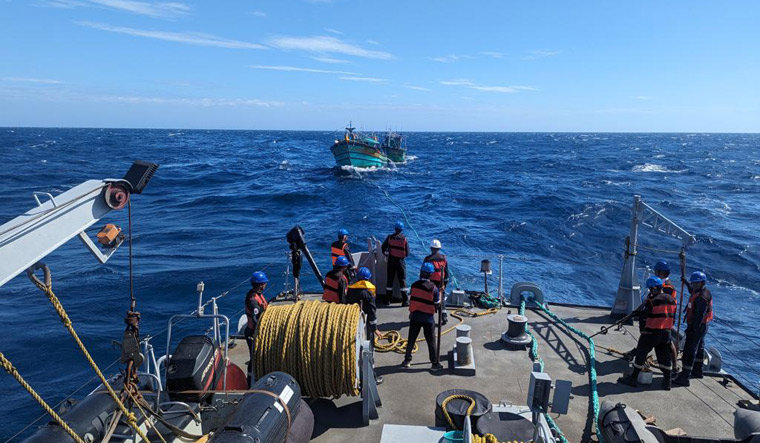 Navy rescues 36 fishermen stranded in Bay of Bengal - Vimarsana News