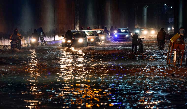 Delhi hit by 'highest rain in a day' in 20 years; yellow alert in place - Vimarsana News