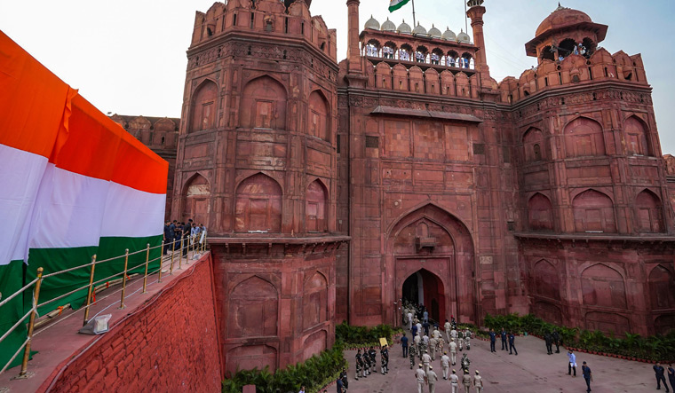 Delhi spruced up for I-Day fete; 10,000 cops, facial-recognition cameras to ensure tight vigil - Vimarsana News