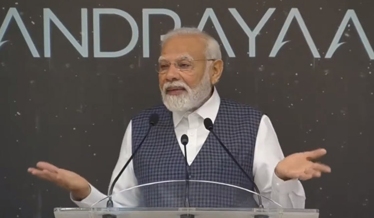 'I salute you': PM Modi to ISRO scientists on Chandrayaan-3's success - Vimarsana News