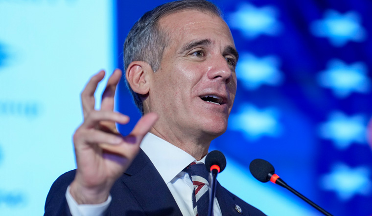 'Kashmir issue must be solved by India and Pakistan, not third party': Eric Garcetti - Vimarsana News