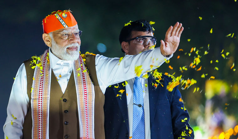 PM Modi leads massive roadshow in Kerala, signalling BJP's key focus for upcoming polls - Vimarsana News