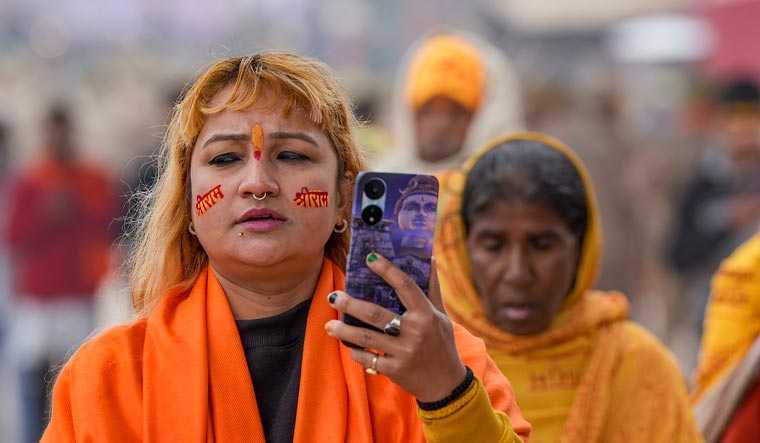 PM Modi urges ministers to defer Ayodhya visits as heavy rush of devotees continues - Vimarsana News