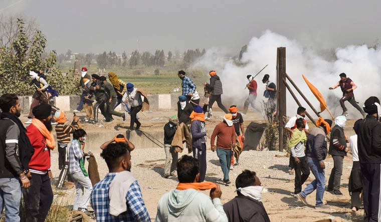 Haryana Police use tear gas on farmers at Shambhu border; talks with Centre again on Sunday - Vimarsana News