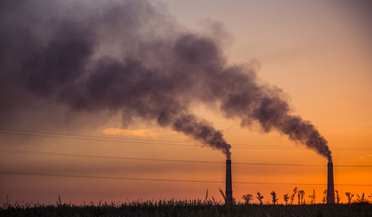 Study finds new method to calculate carbon emission budget until Paris targets broken - Vimarsana News