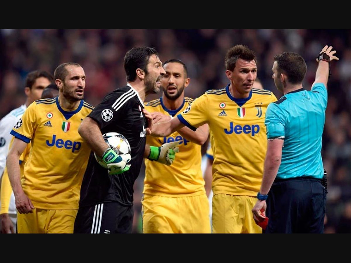 Juventus v Buffon slams referee for 'not showing character' Week