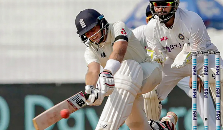 India vs England Day 2 Lunch: Root and Stokes keep England ...