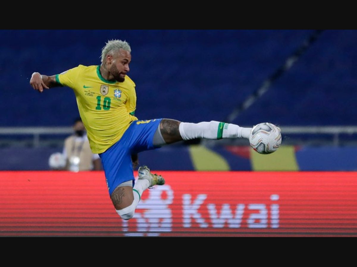 Neymar is my heir, says Brazil legend Ronaldinho