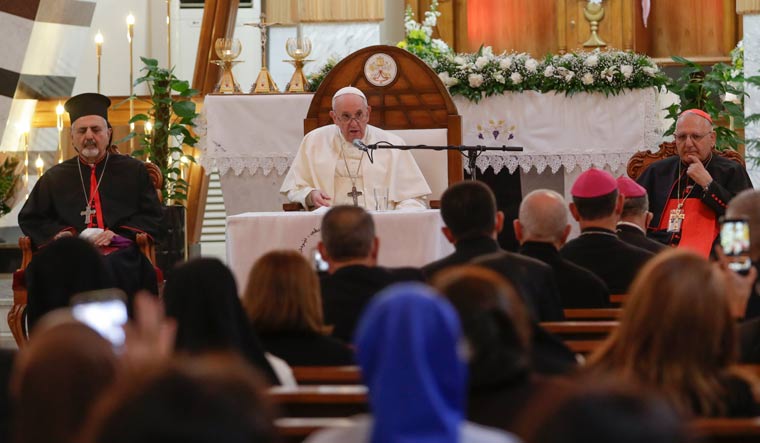 pope-honours-massacre-victims-at-baghdad-church-in-first-iraq-visit