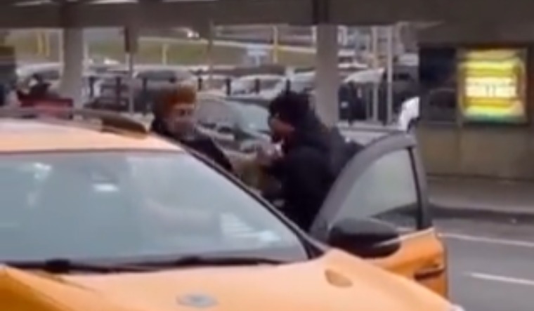 Assault on Sikh taxi driver at JFK: Indian consulate takes up issue ...