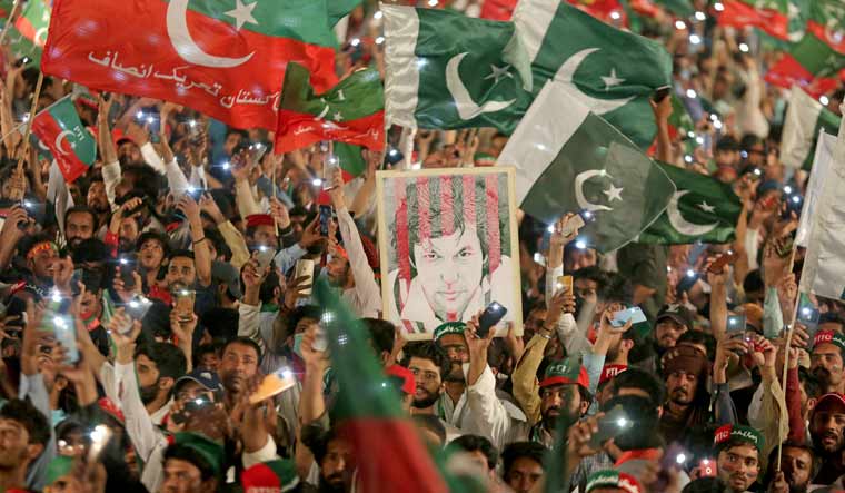 Pakistan Rafek Over 100 Pakistan Tehreek-e-Insaf activists arrested in Pakistan- The Week