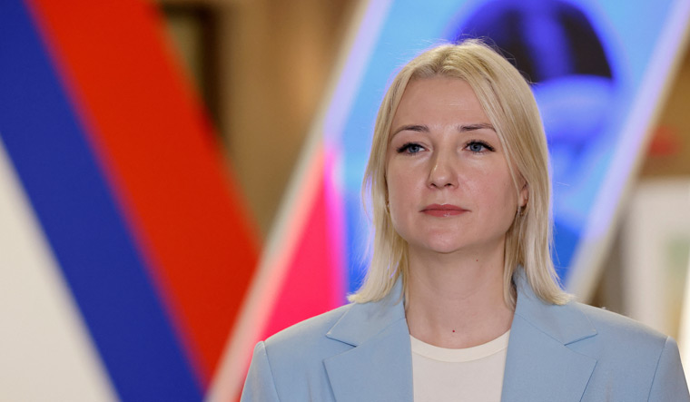 Russia bans anti-war candidate from presidential election - Vimarsana News
