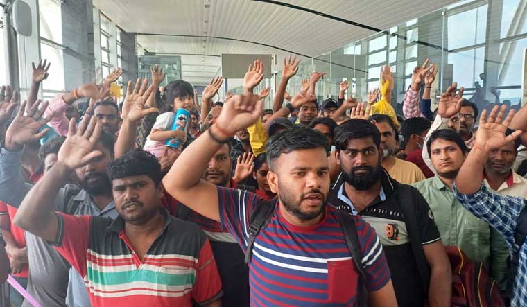 Op Kaveri: Nearly 3000 Indians rescued from Sudan; ninth flight leaves Jeddah for Kochi - Vimarsana News
