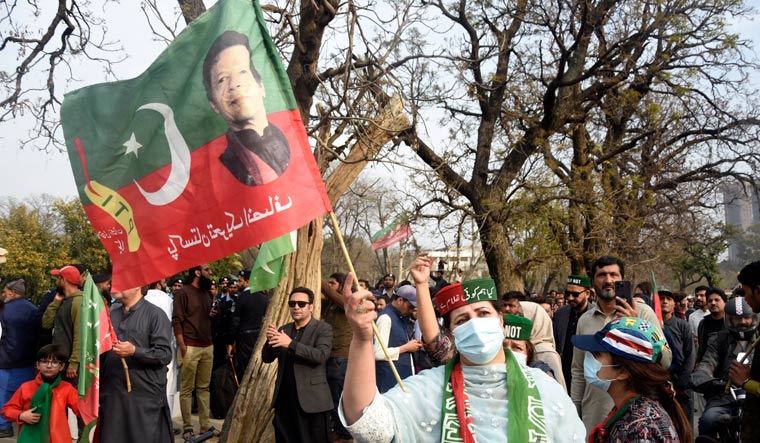 After official's admission of wrongdoing, Pak SC to hear plea against election - Vimarsana News