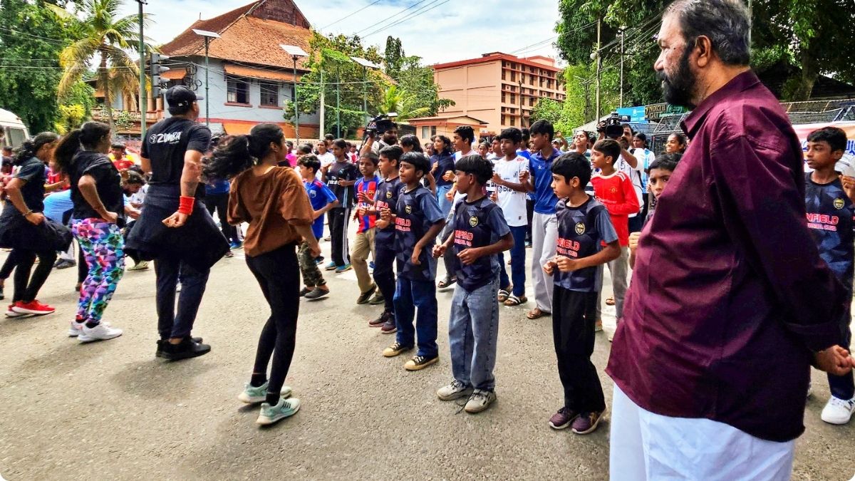 Why is the Zumba dance programme introduced in Kerala schools facing heat from Muslim groups?