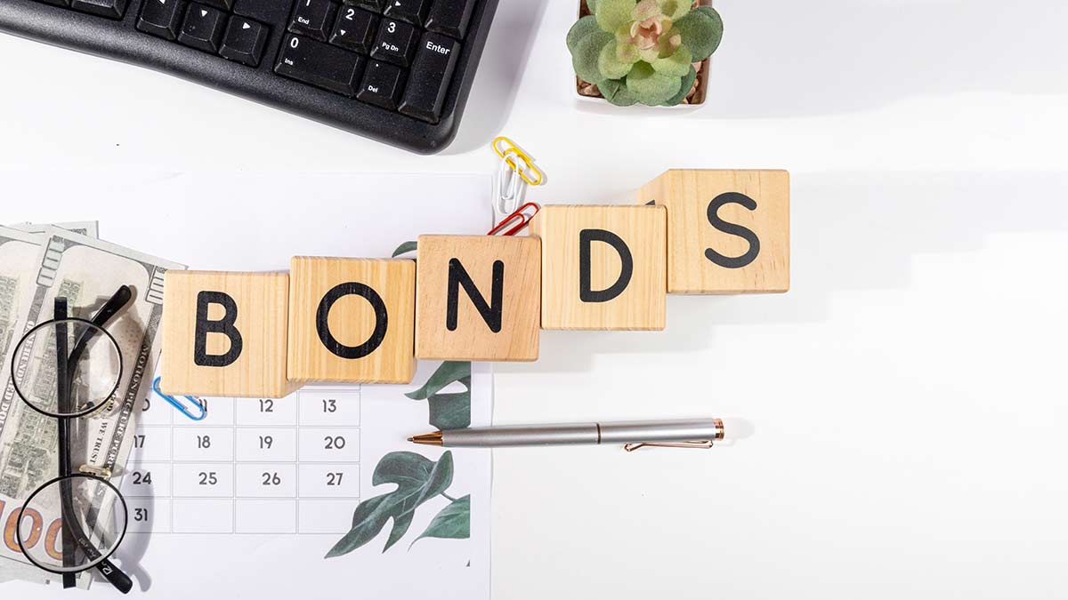Why bonds are the smart choice for conservative investors