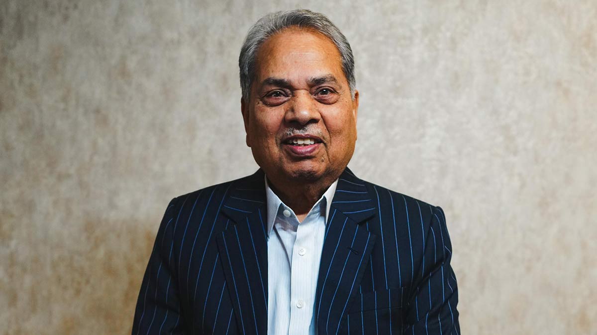 Meet Madhav Agasti, the master tailor who stitched Bollywood's iconic looks