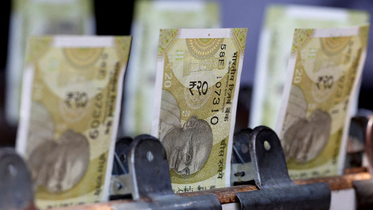 What are hybrid ATMs? Govt plan to urge RBI to print small notes, coins amid UPI, digitisation push