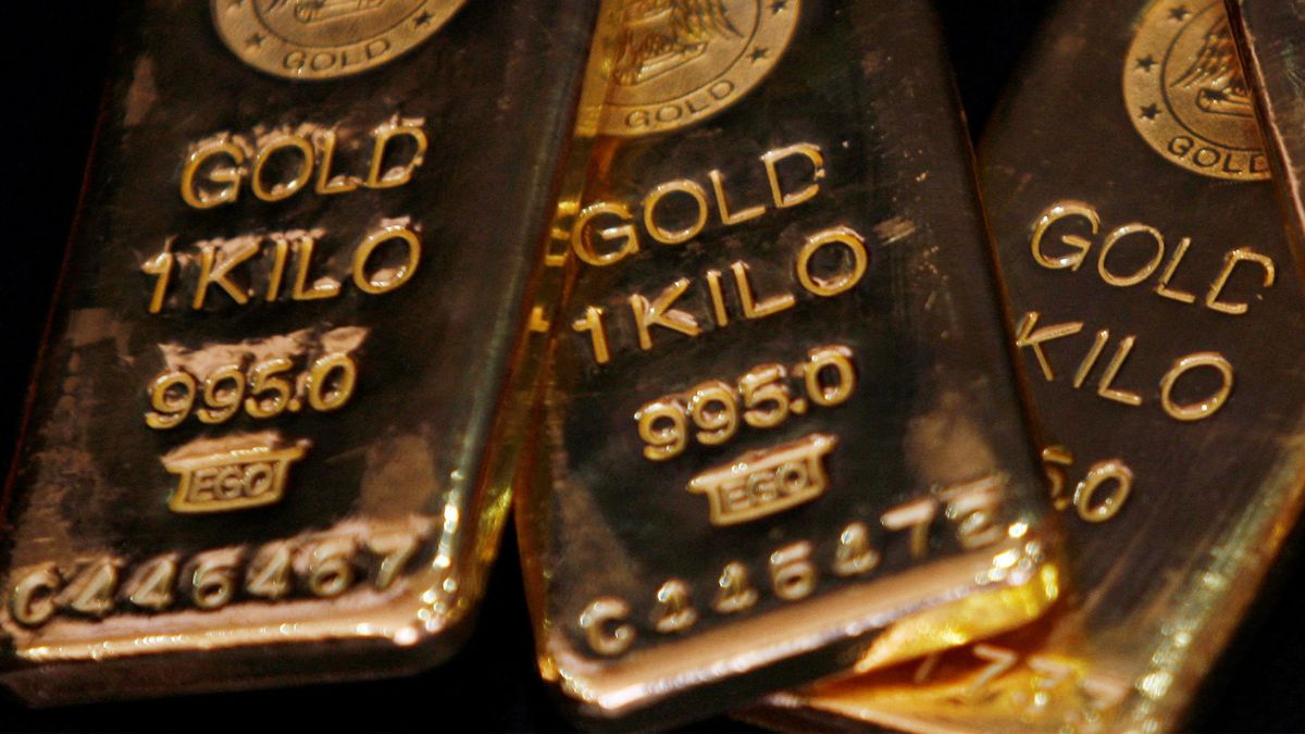 In gold we trust: Is the move away from dollar behind its spurt?